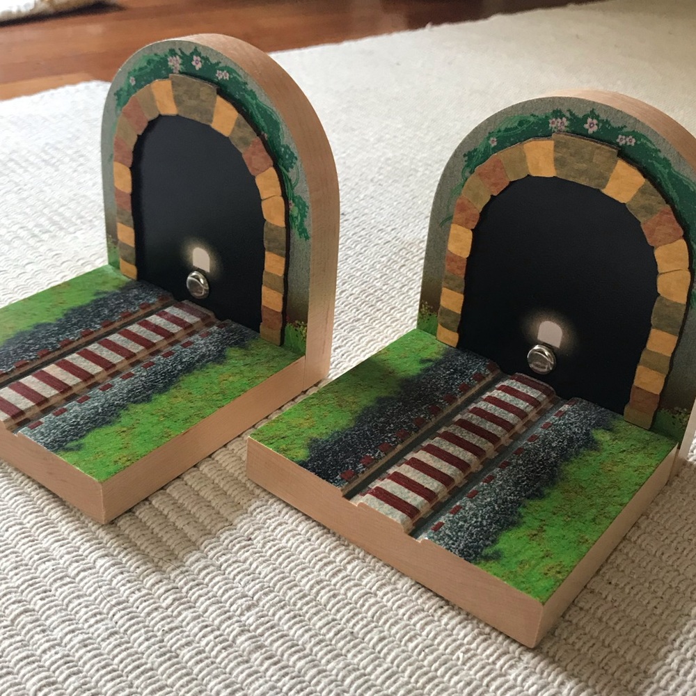 Train tunnel bookends 🚂